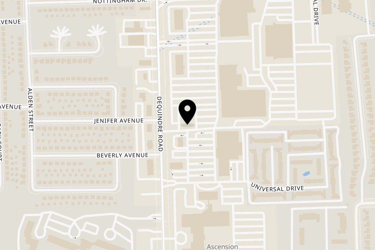 Map showing the location of Hot Chicks House of Chicken Warren on 28268 Dequindre Road in Warren